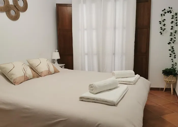 Apartamento Maria Platero Centrico Y Con Las Mejores Vistas Del Casco Antiguo La Montana Y El Mar Mediterraneo