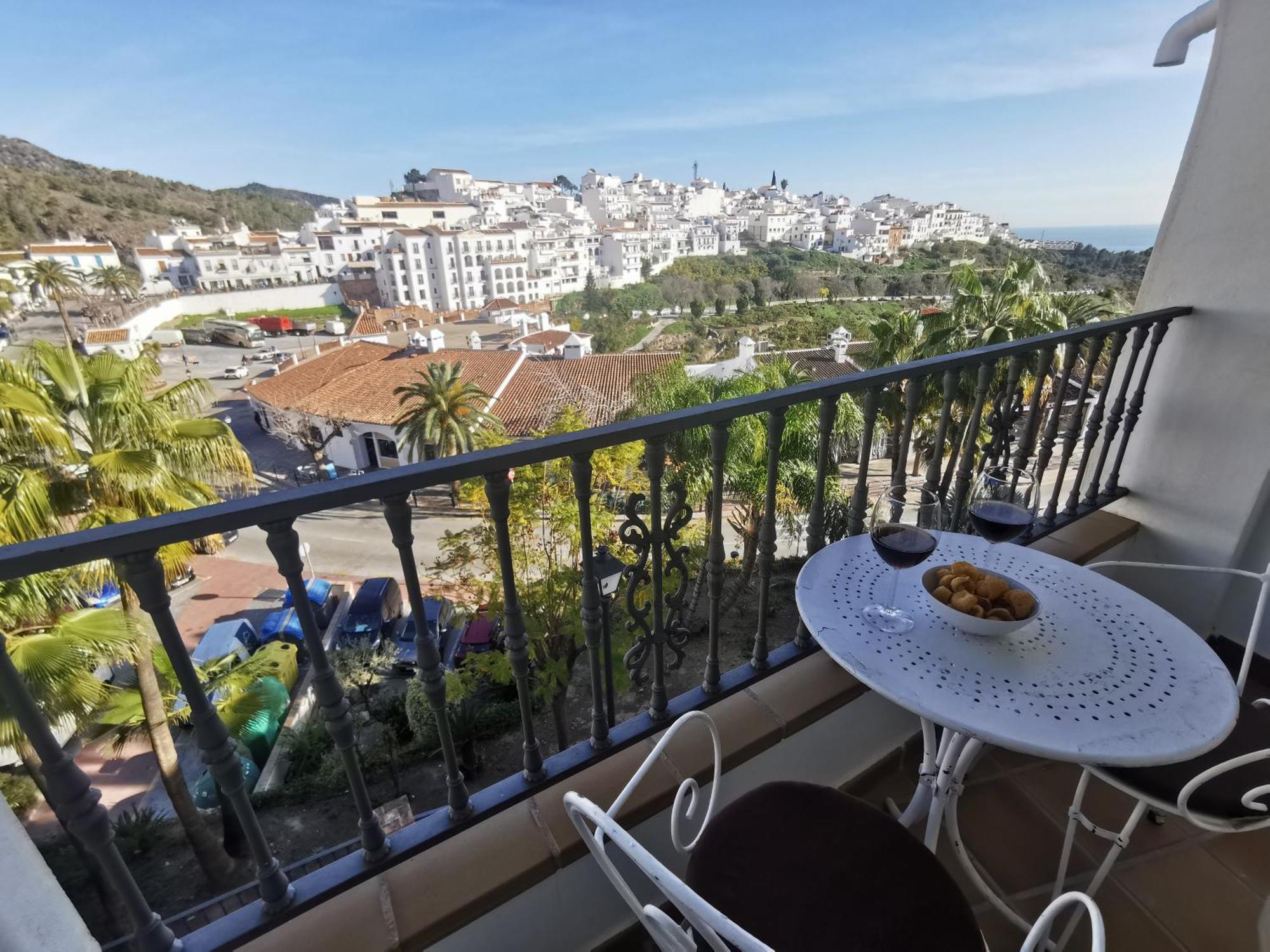 Appartement Maria Platero Centrico Y Con Mejores Vistas Del Casco Antiguo La Montana Y El Mar Mediterraneo Frigiliana